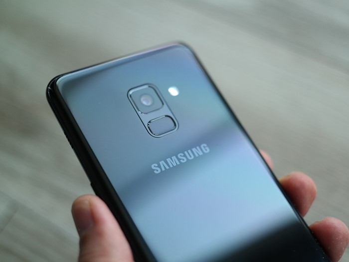 Camera sau của Samsung Galaxy A8, A8plus (2018)