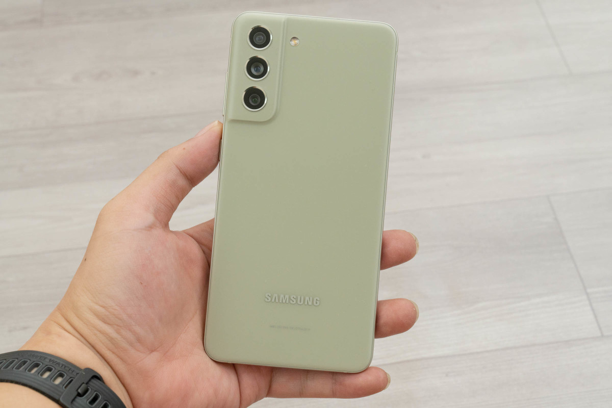Samsung Galaxy S21 FE chính thức ra mắt