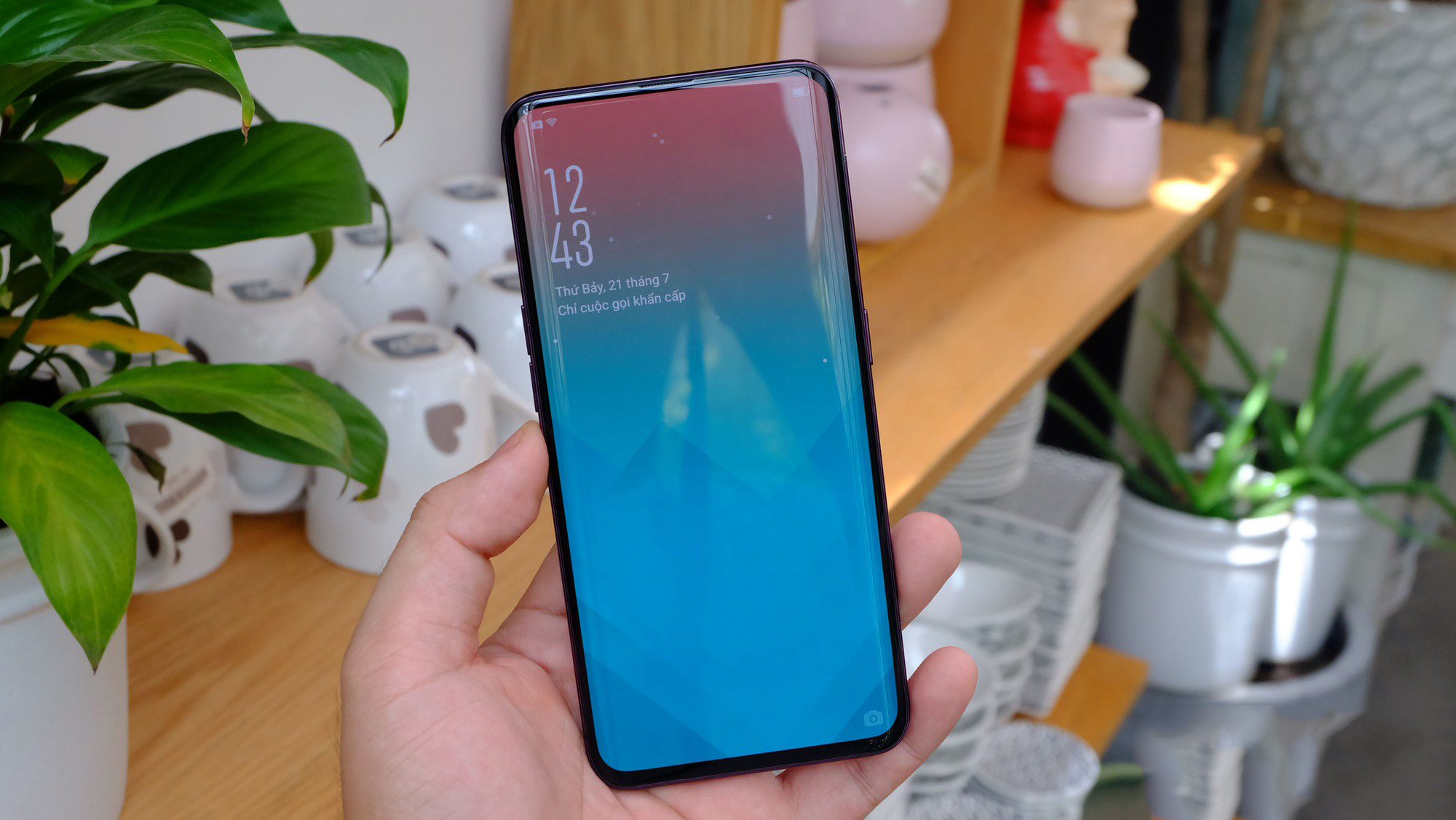 Màn hình Galaxy S10 với màn hình tràn viền xịn xò