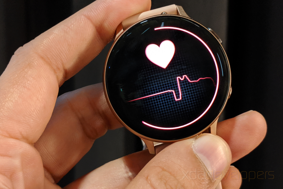 Sử dụng Galaxy Watch Active2 để theo dõi huyết áp