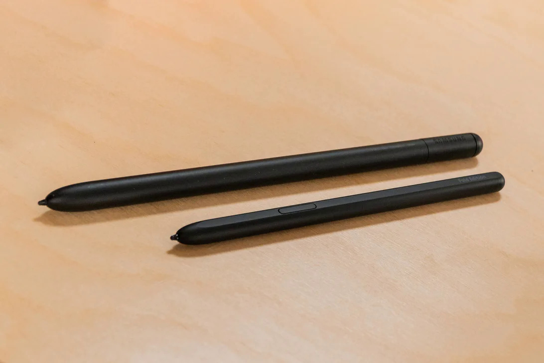 Kích thước bút S Pen của Galaxy Z Fold 3