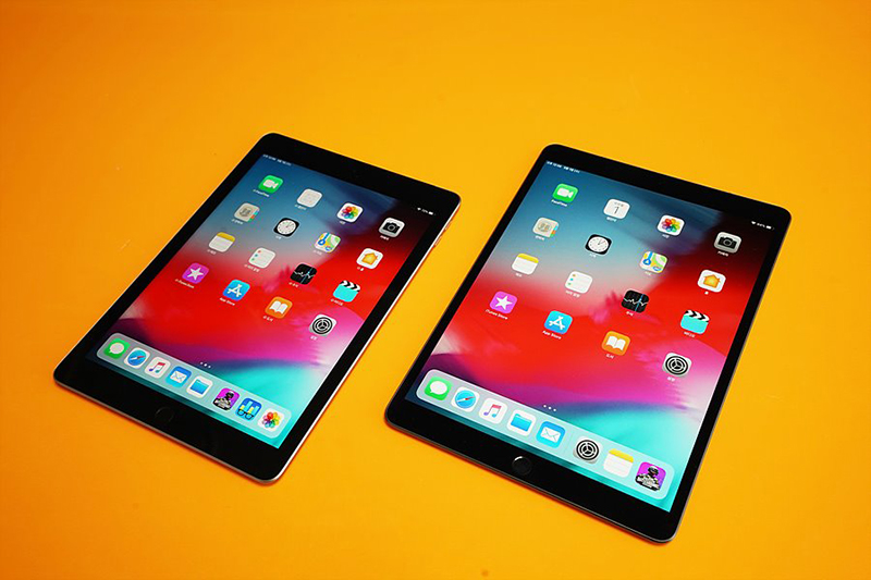 So sánh về khả năng hiển thị của iPad Air 3G và iPad 6
