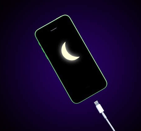 Sạc pin iPhone qua đêm không ảnh hưởng qua nhiều đến pin