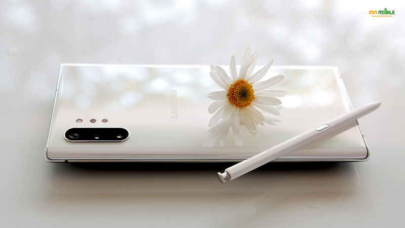 Vẻ đẹp của Samsung Galaxy Note 10 Plus 5G Aura White 