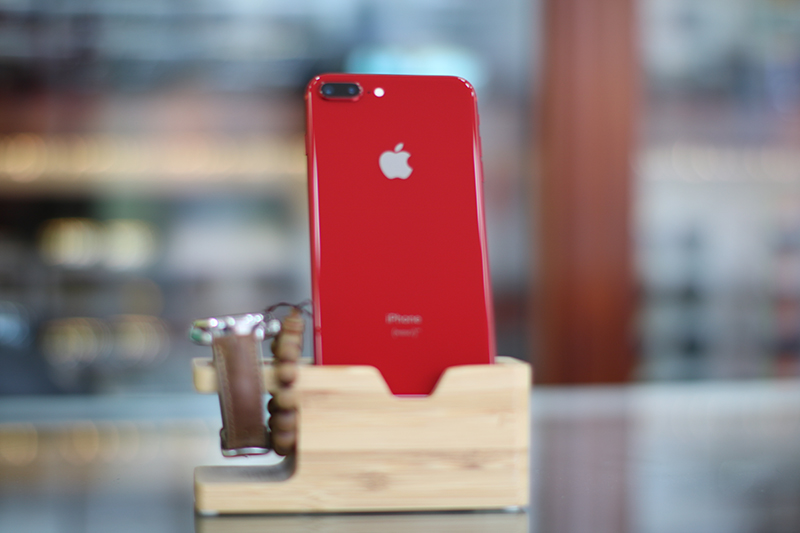 iPhone 8 Plus Đỏ 64GB bản Hàn hàng 99% có vẻ ngoài không thể ấn tượng hơn