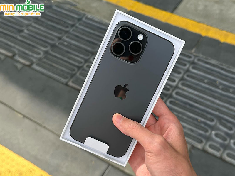Cụm camera sắc nét chuyên nghiệp của iPhone 15 Pro Max 256GB bản Hàn