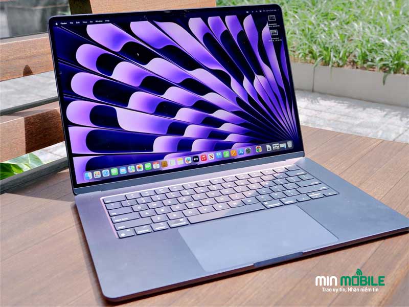 Macbook sử dụng chip M3 chính thức ra mắt
