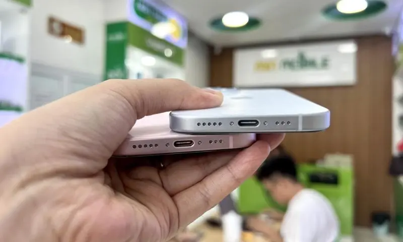 Pin ấn tượng và cổng sạc USB-C tiện lợi trên iPhone 15 Plus likenew