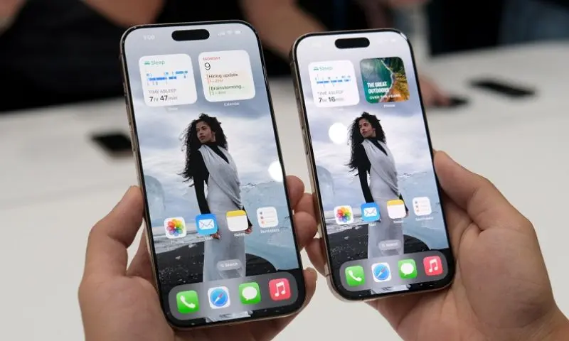 So sánh màn hình iPhone 16 Pro Max và iPhone 15 Pro Max