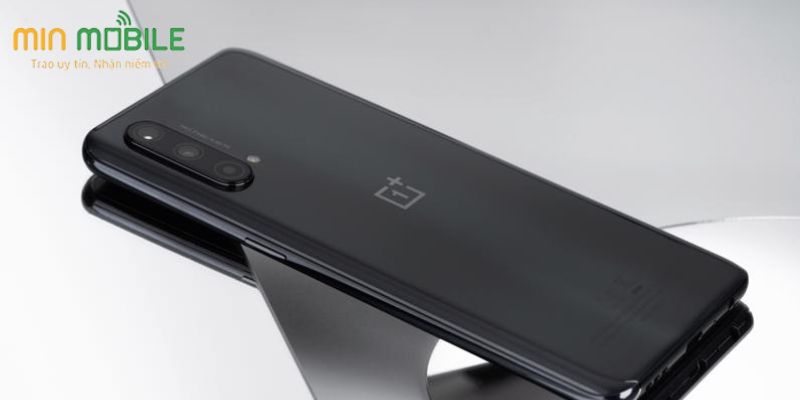 OnePlus-Nord-CE-41-.jpg (31 KB)